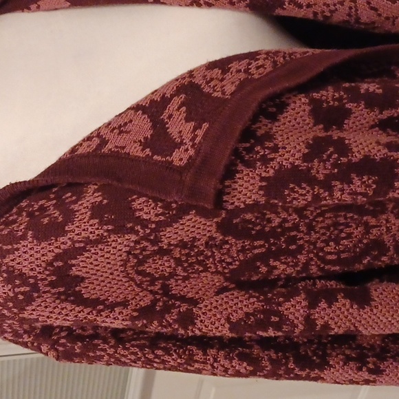 4/$60 Long Open Floral Cardigan - Size Large - Picture 2 of 8